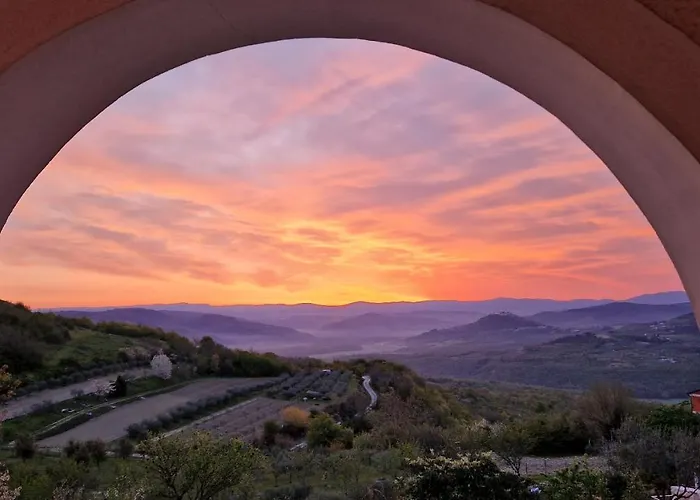 Cristina With Stunning View Apartment *