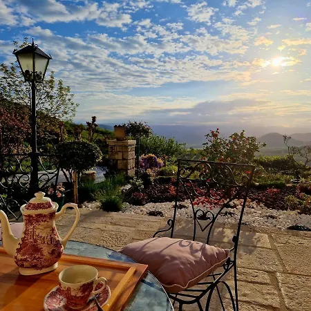 Apartment Cristina With Stunning View